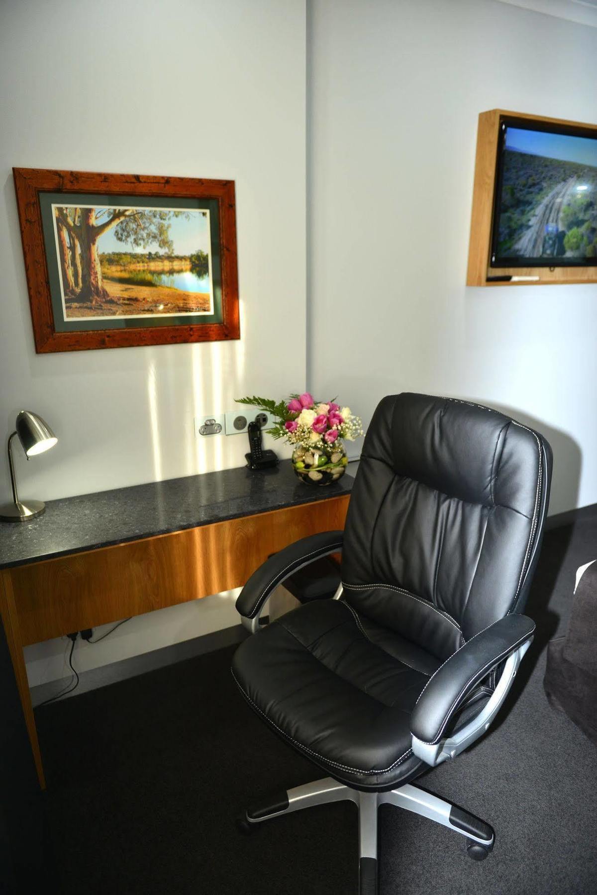 Waikerie Hotel Motel מראה חיצוני תמונה